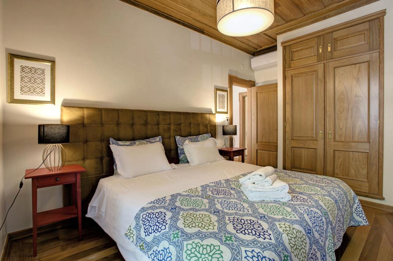 Localtraveling Cathedral & Castle - Family Apartments Lissabon Exterior foto