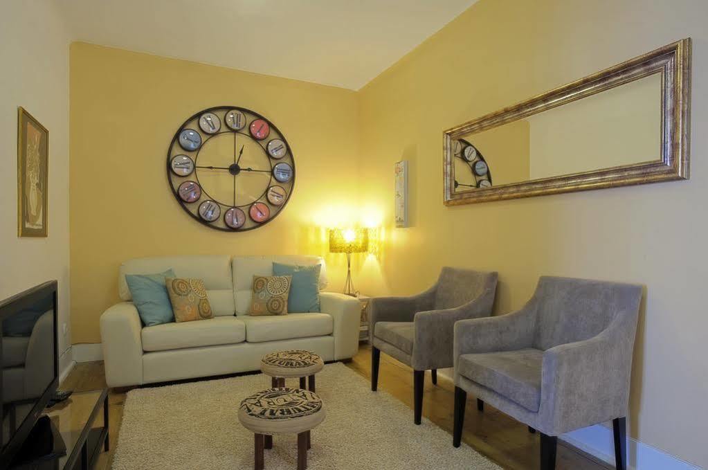 Localtraveling Cathedral & Castle - Family Apartments Lissabon Exterior foto